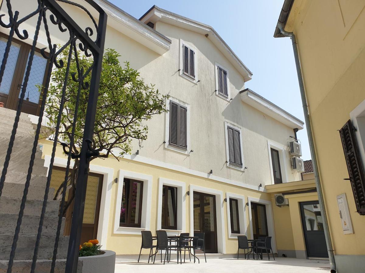 Kotor Center W Apartman Kültér fotó